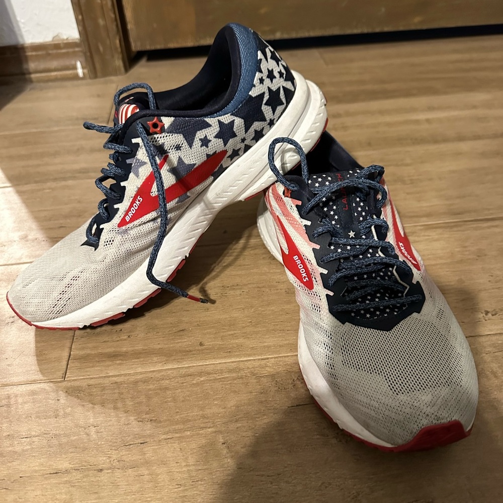 Brooks Launch 6 “Stars & Stripes”, 9.5(W)